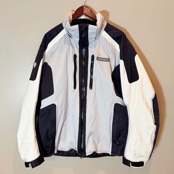 Descente Mens XL Ski Coat Black Gray White Insulated Jacket
